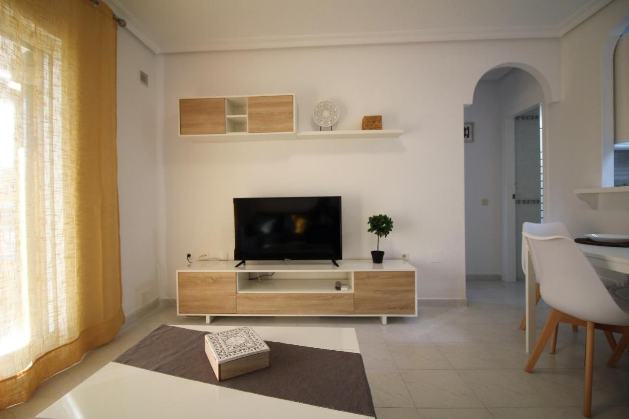 Elvira Home, Coqueto Apartamento Con Piscina En La Mata, Torreviejaaq-153 La Mata  Exterior foto